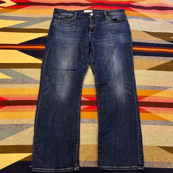 Lucky Brand Men's Easy Rider Boot Cut Jeans. 38x32 - Picture 8 of 8